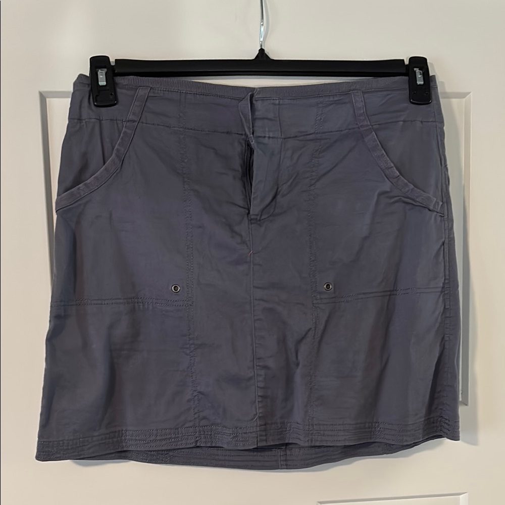 athleta Gray-blue knit skort. Size 10.  Knit waist band, super comfy